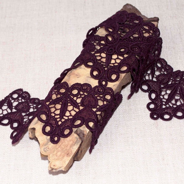 Merlot Guipure ford-embellish-trims Lace.
