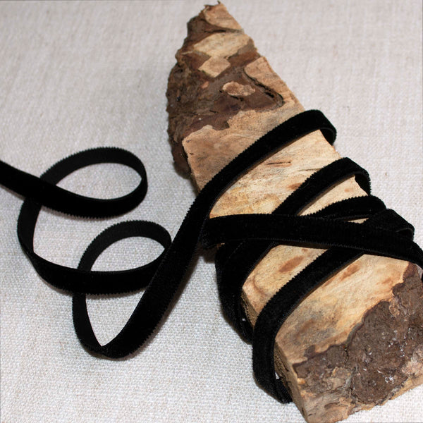 Black Velvet Ribbon ford-embellish-trims Ribbon.