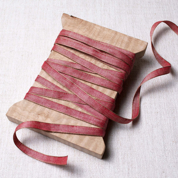 Cotton & Linen Tape in Weathered Red ford-embellish-trims Trim.