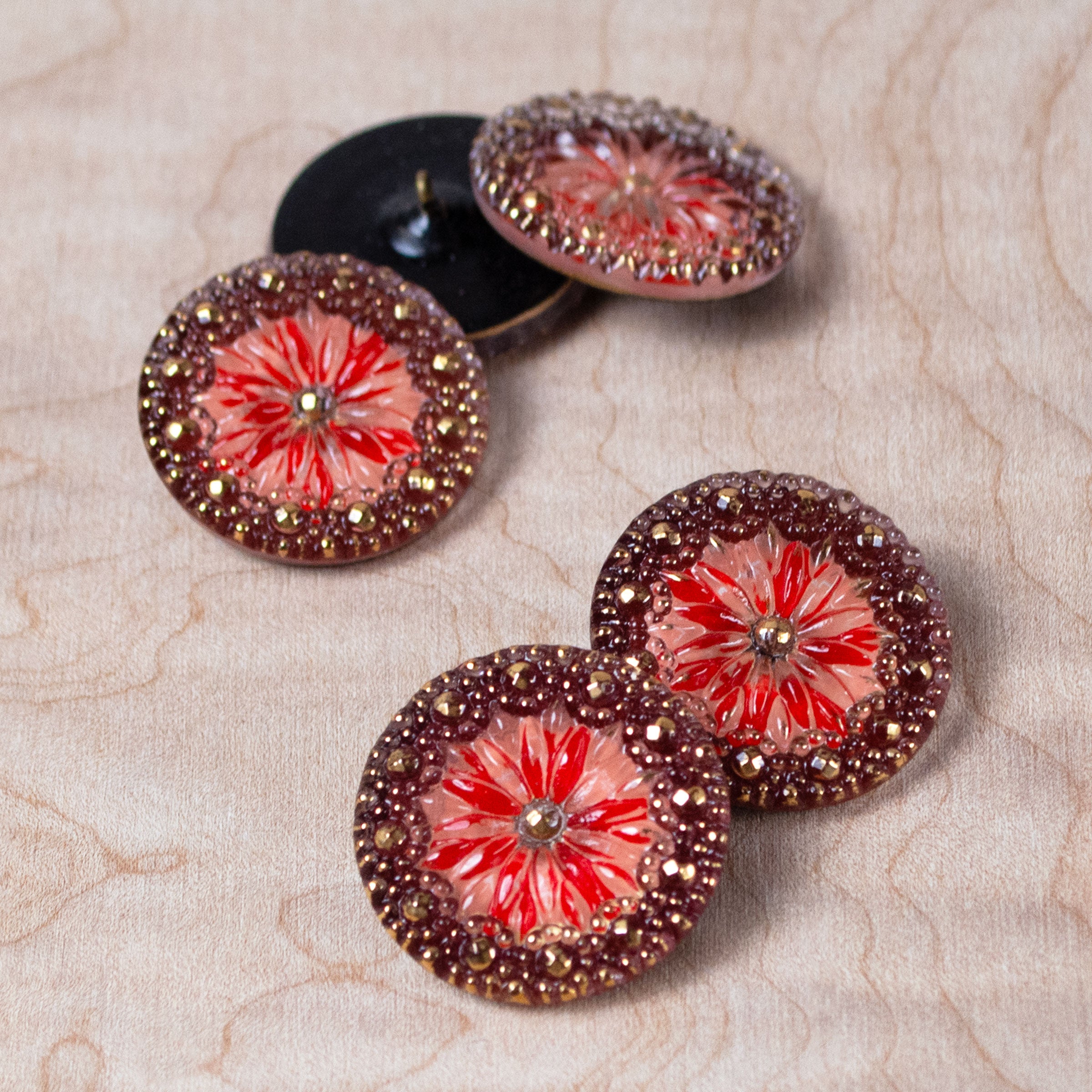 Button + Buckle – Embellish Trims