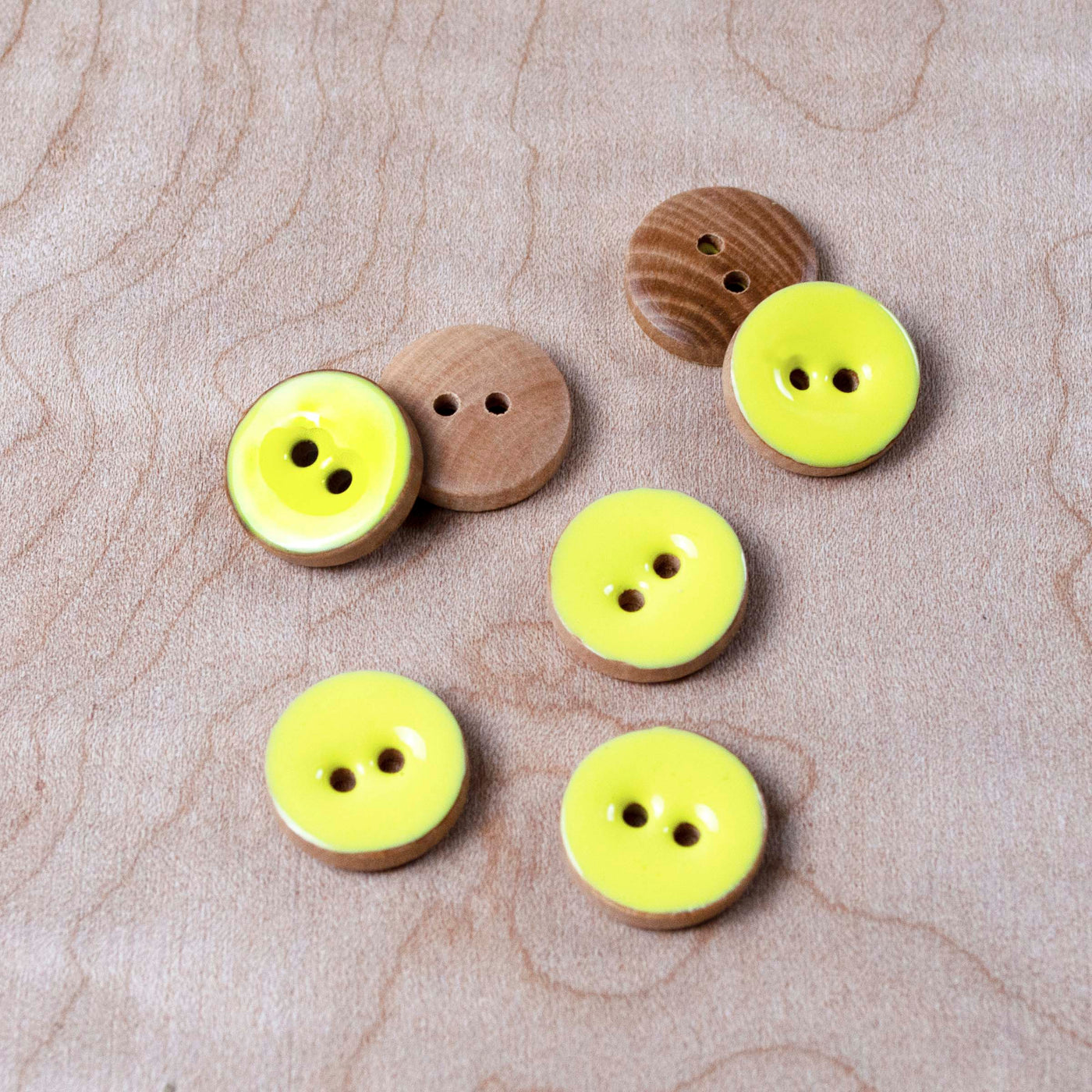 Iced Wood Button in Lemon