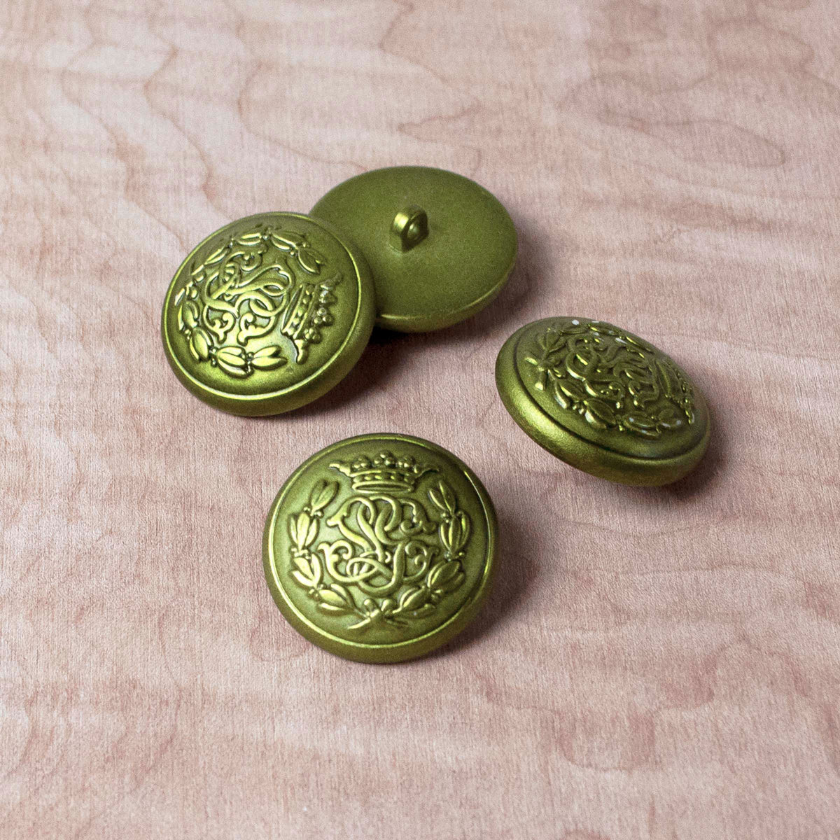 Royal Crest Button in Olive – Embellish Trims