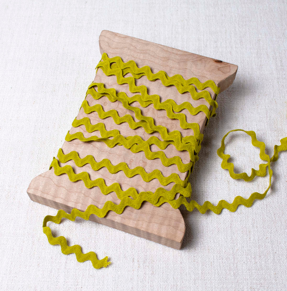 Ric Rac in Bayou – Embellish Trims